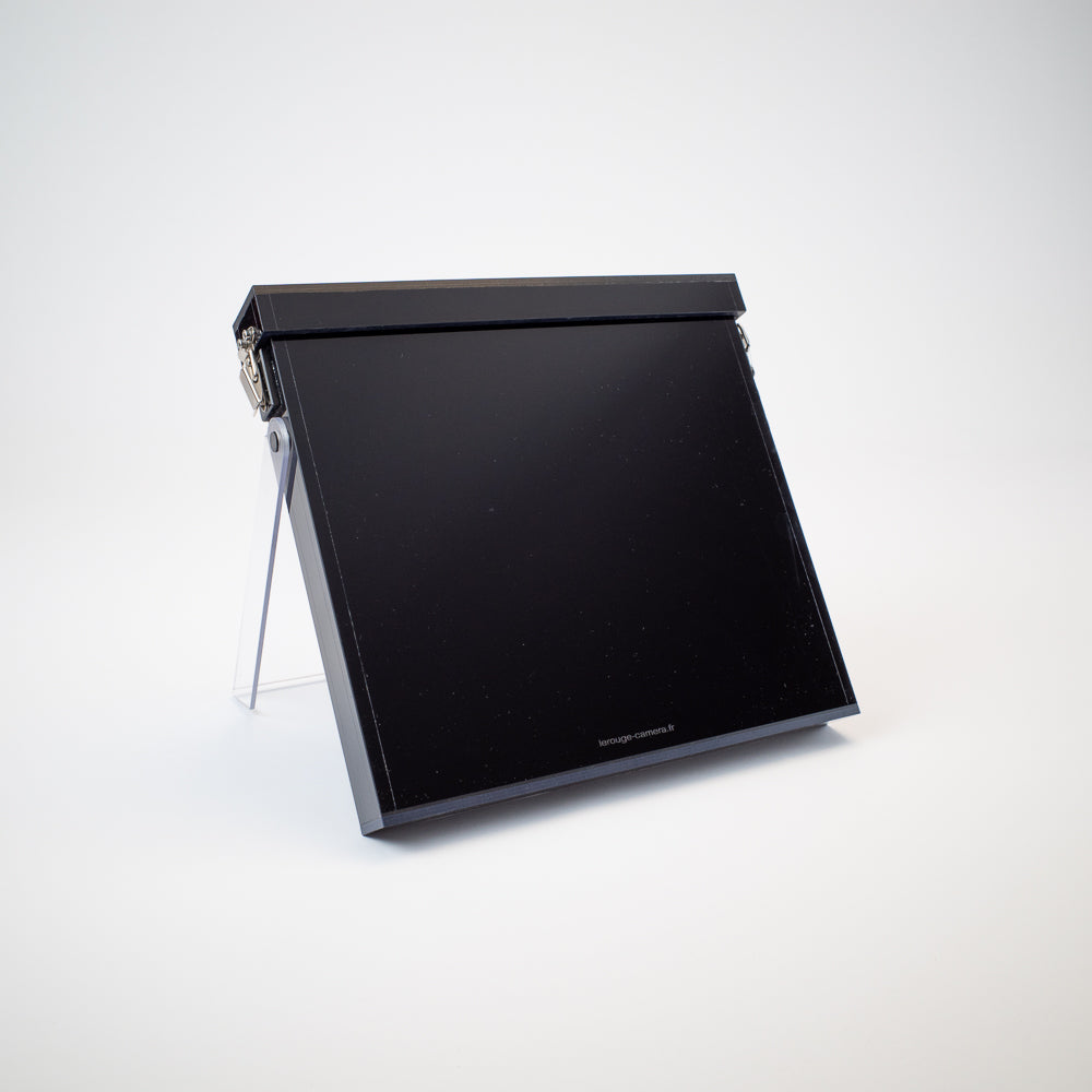Silver tank 8×10
